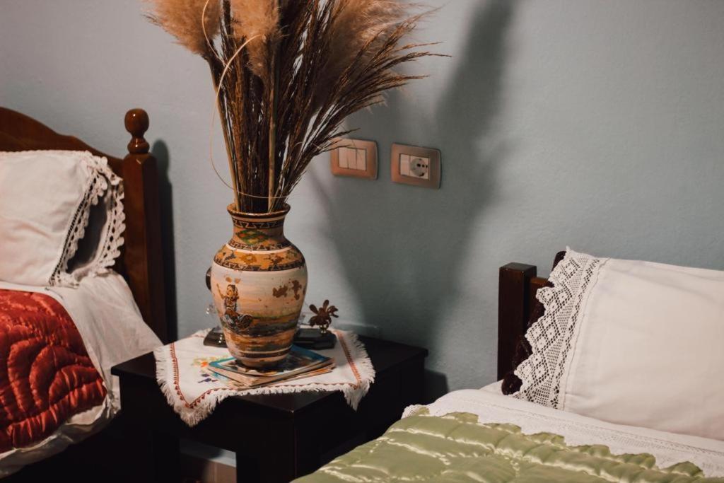 Bb Apartament Apartment Gjirokastër Екстериор снимка