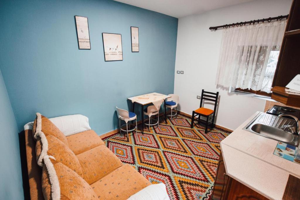 Bb Apartament Apartment Gjirokastër Екстериор снимка